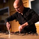 09 2021 08 Wir 4 Kultur Stephan Froleyks Messertisch C Ben Knabe